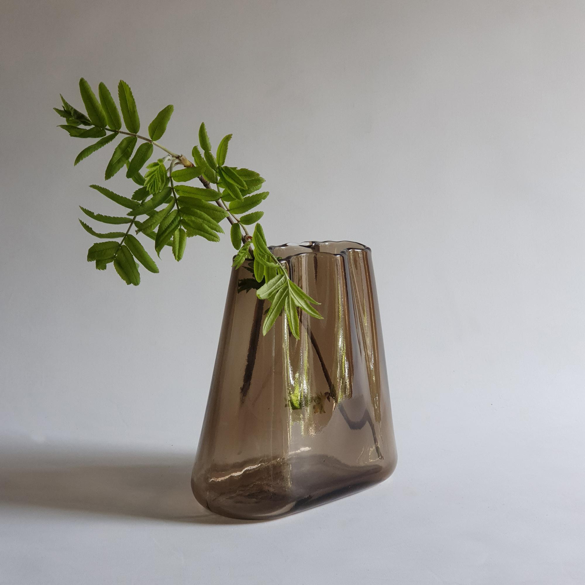 Vase №19