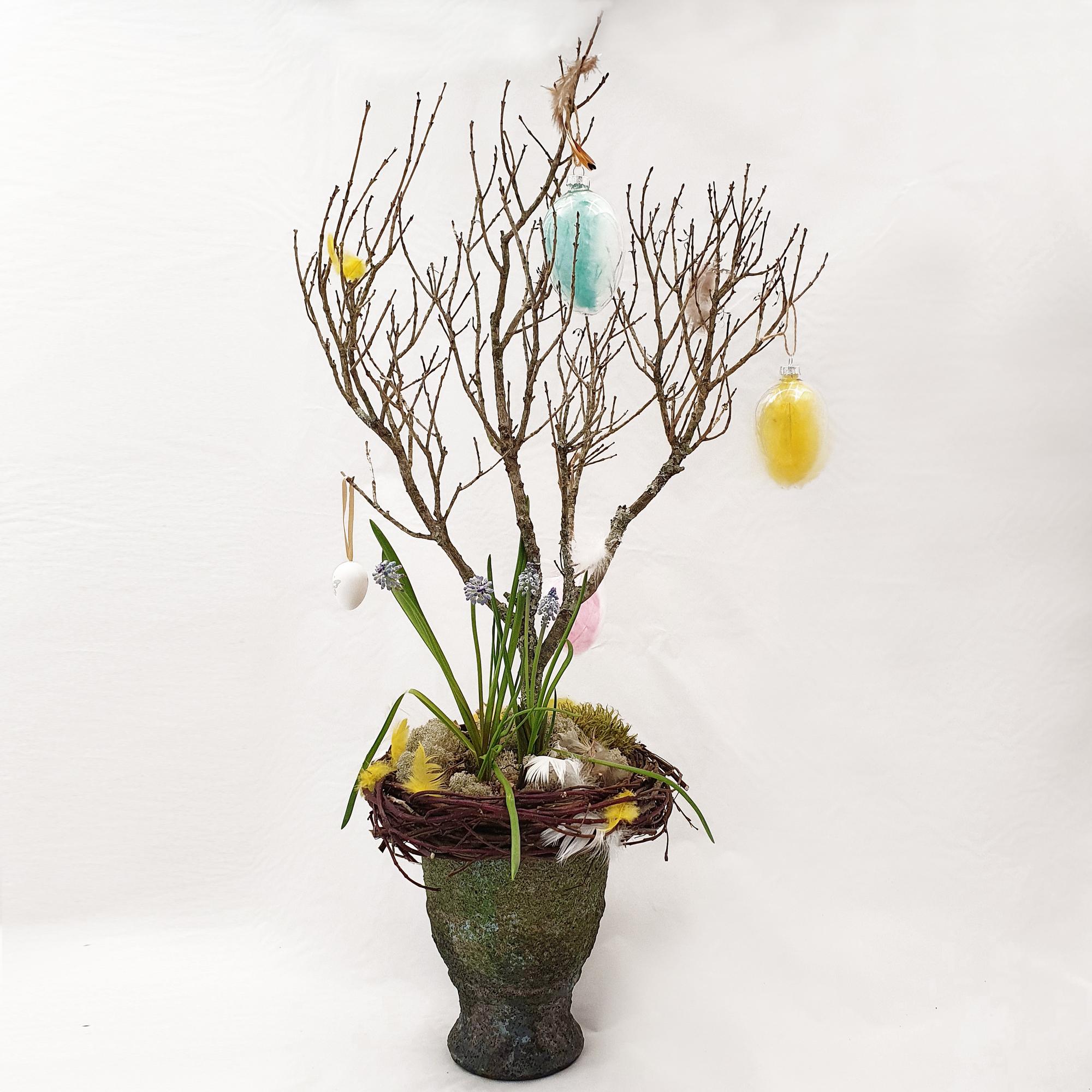 Easter arrangement 13