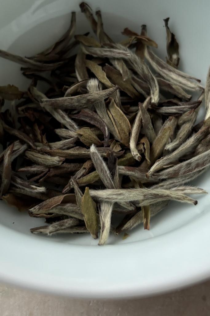 Байхао Иньчжэнь 2010 (50гр.) Байхао Иньчжэнь 2010 (50гр.)