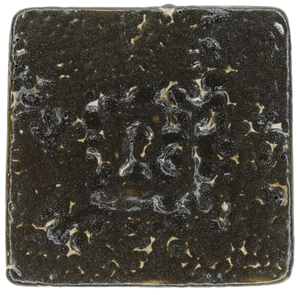 Черные капли