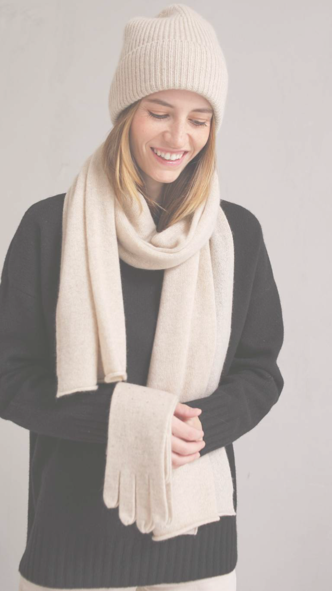 Шарф BINI из 100% кашемира