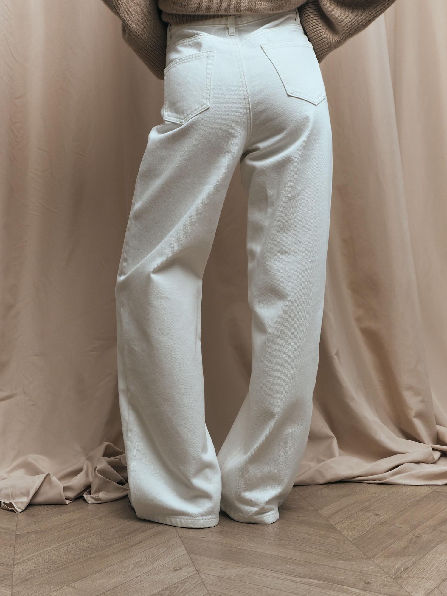 Джинсы STRIGHT