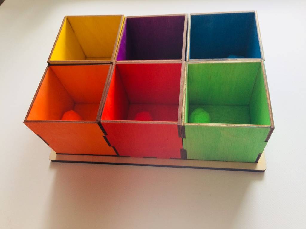 Цветные ящички для сортировки