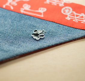 Подвеска "Лапка"