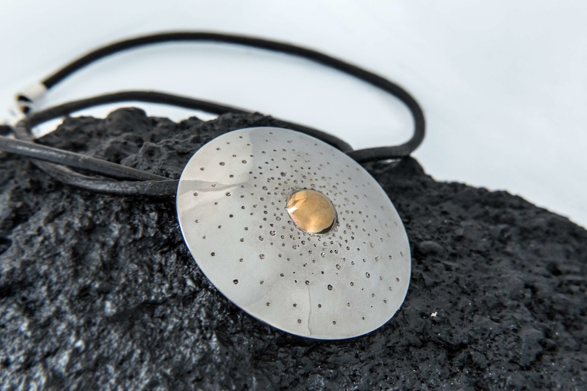 КОЛЬЕ "ЦЕФЕЯ"