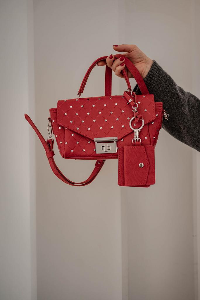 Сумка Сити шипы красная
