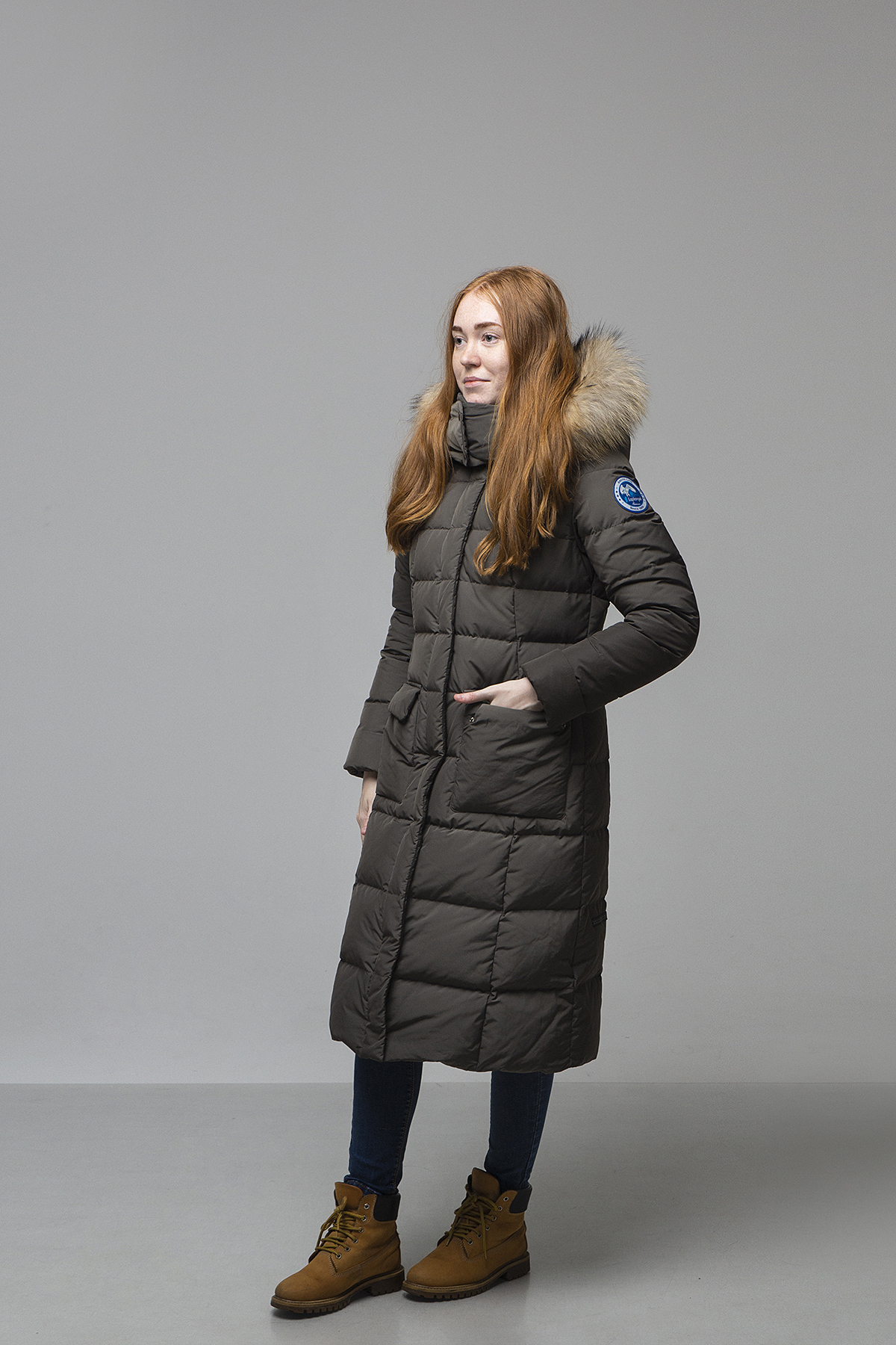 Пуховое пальто LAPLANGER Иматра олива