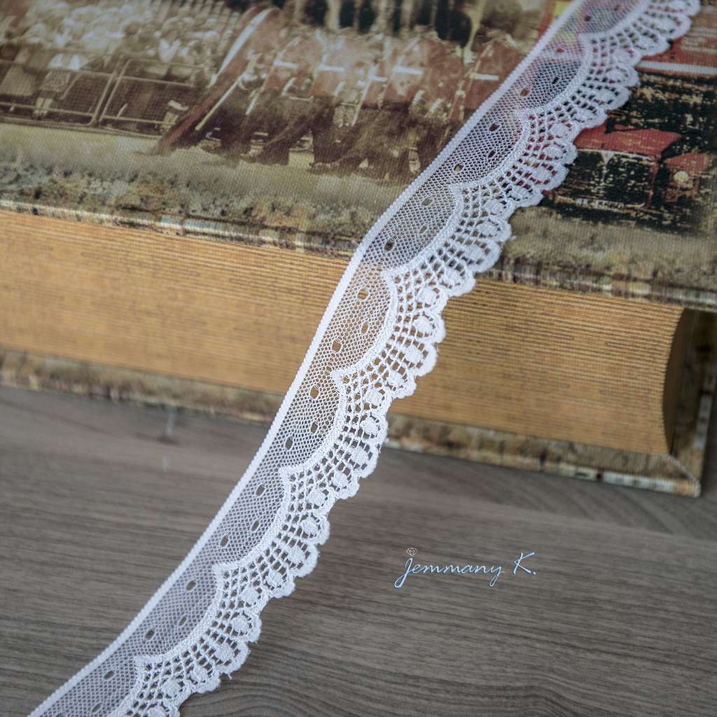 Кружево 33