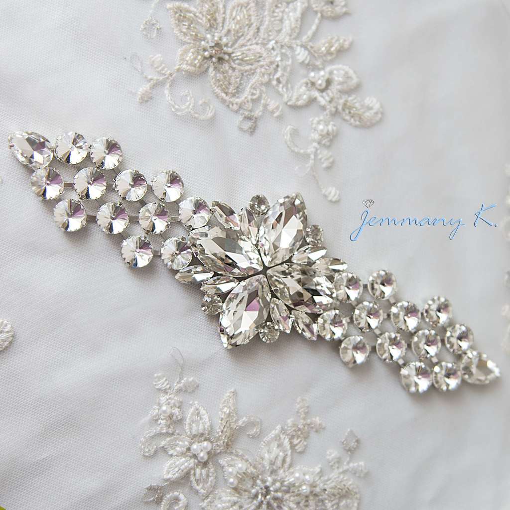 Стразовый элемент 4