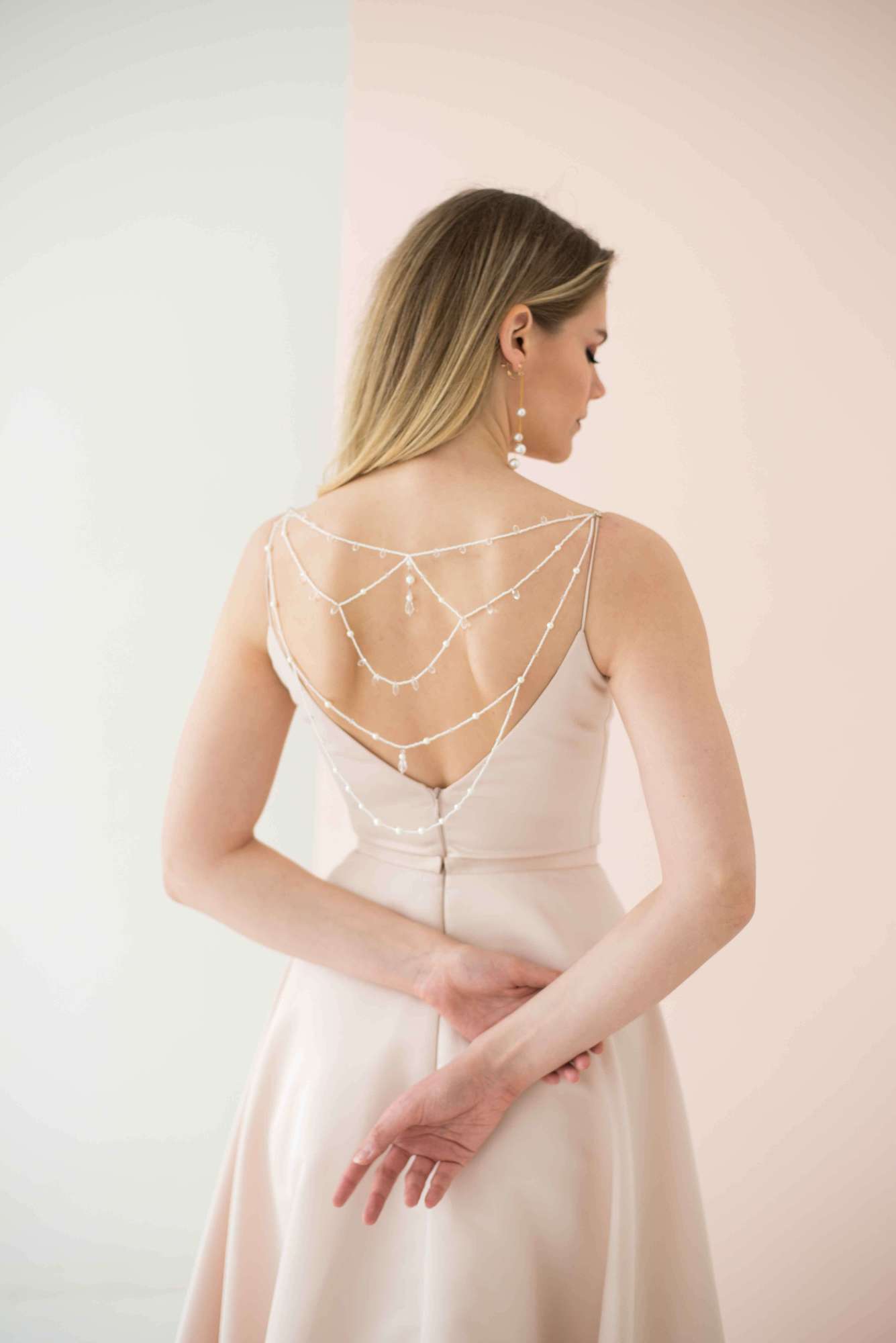 Украшение на спину У4