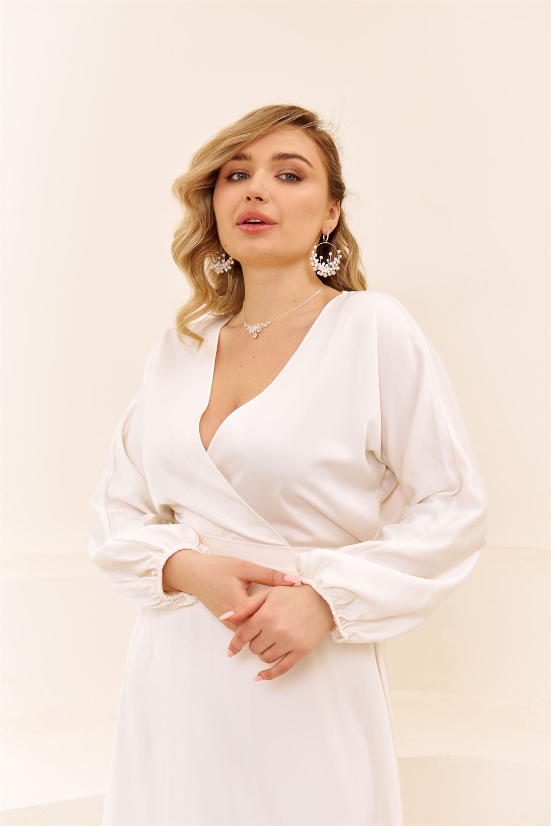 Свадебное платье Кнара шелк