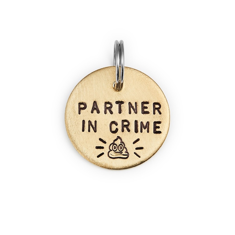 Адресник CОУЧАСТНИК ПРЕСТУПЛЕНИЯ (латунь/мельхиор, 25/32 мм)