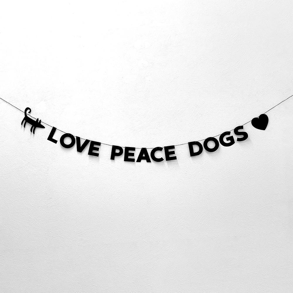Гирлянда LOVE PEACE DOGS