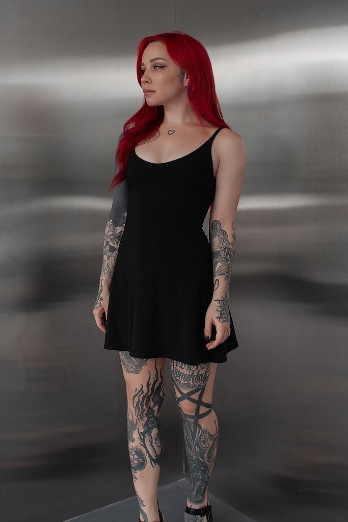 Нижнее платье