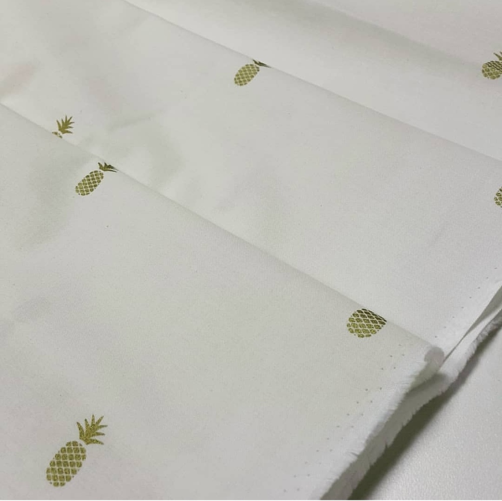 Отрез американского хлопка с золотым глиттером - #4