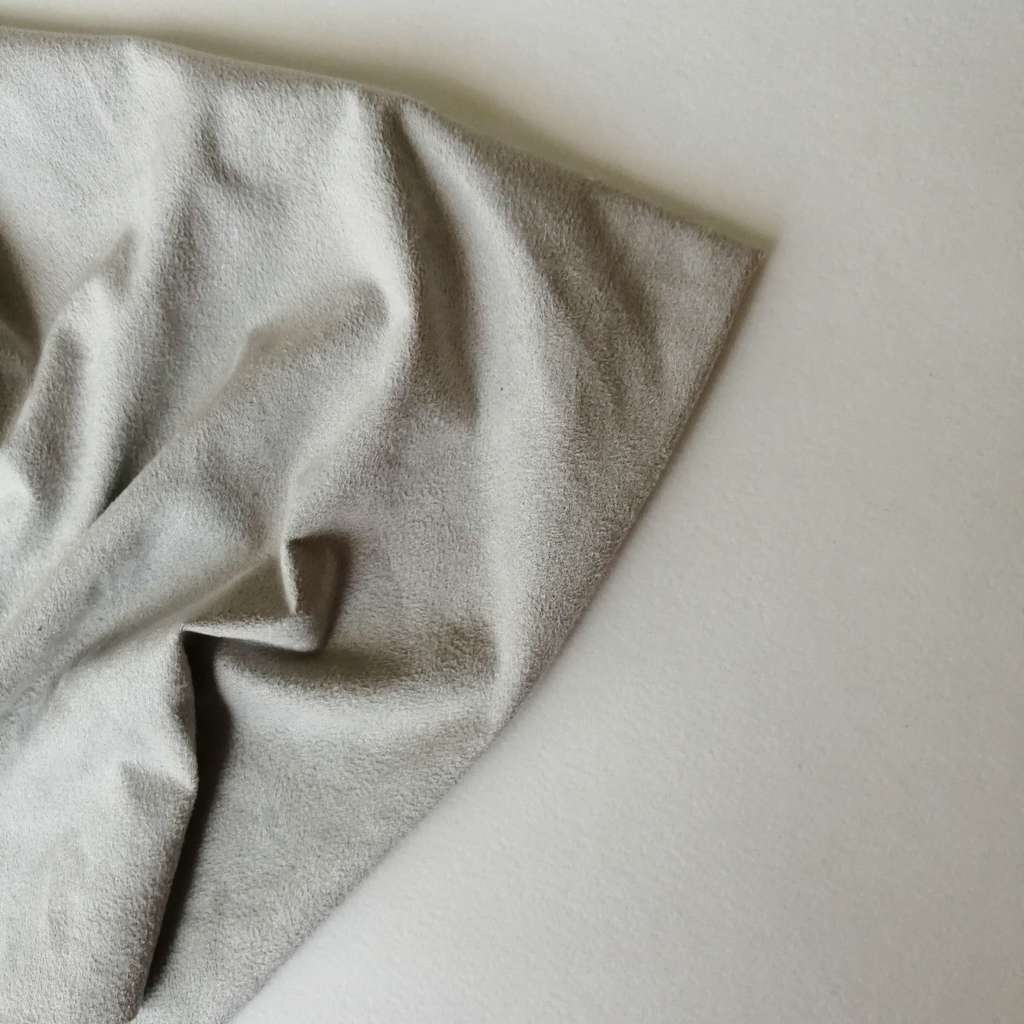 Замша тонкая односторонняя Корея - Светло-серая