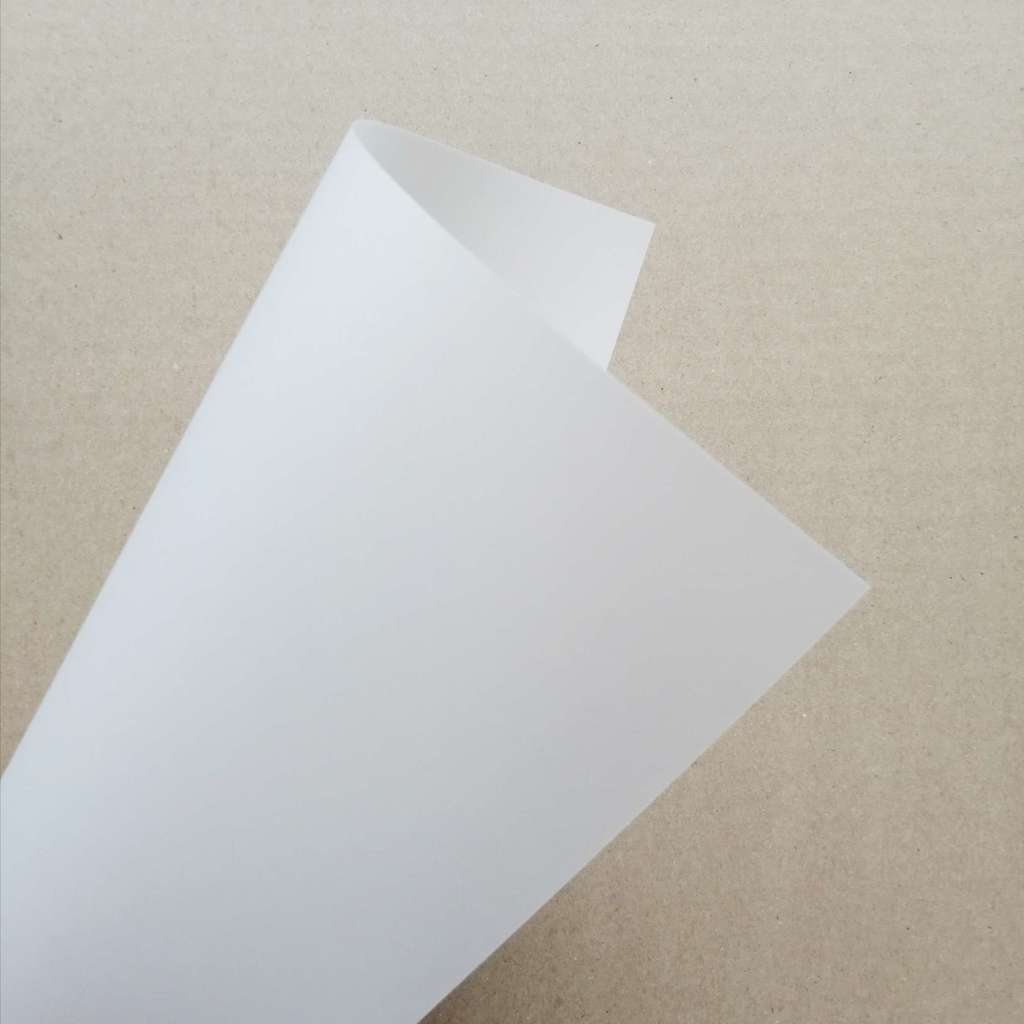 Калька полупрозрачная, плотность 200 грамм