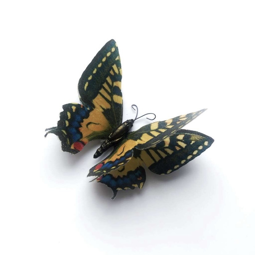 Бабочка из шёлка - махаон