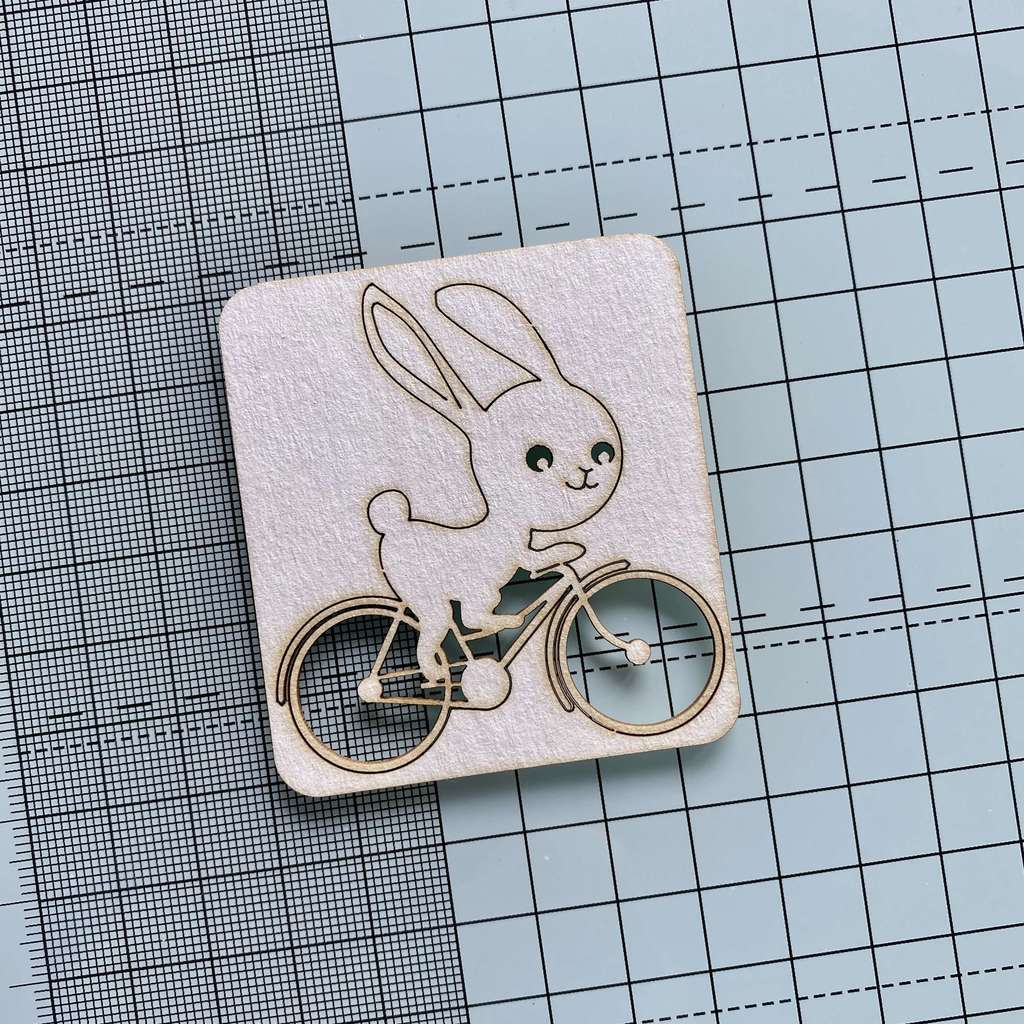 Чипборд "Зайчик на велосипеде"