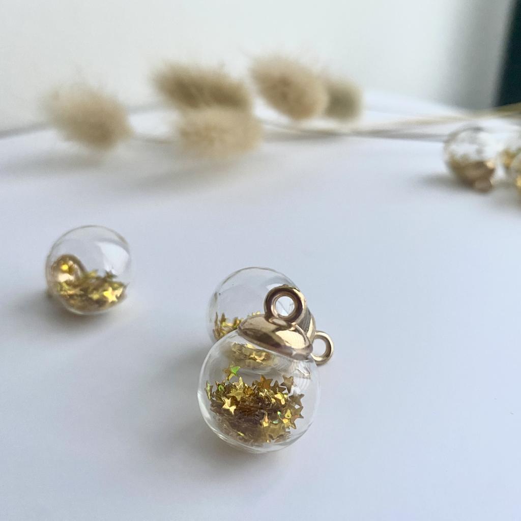 Подвеска "Стеклянный шар с пайетками в виде звезд- Золотой", золото