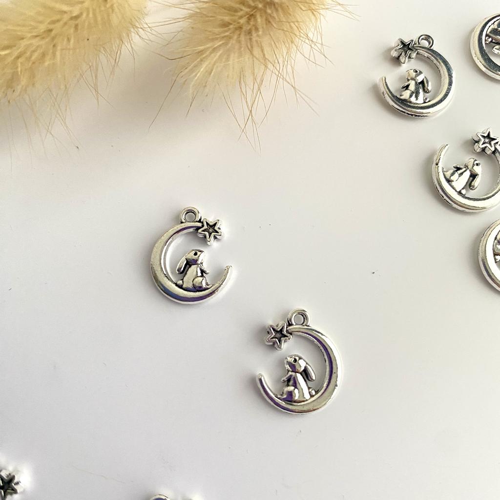 Подвеска "Зайка на луне" - серебро