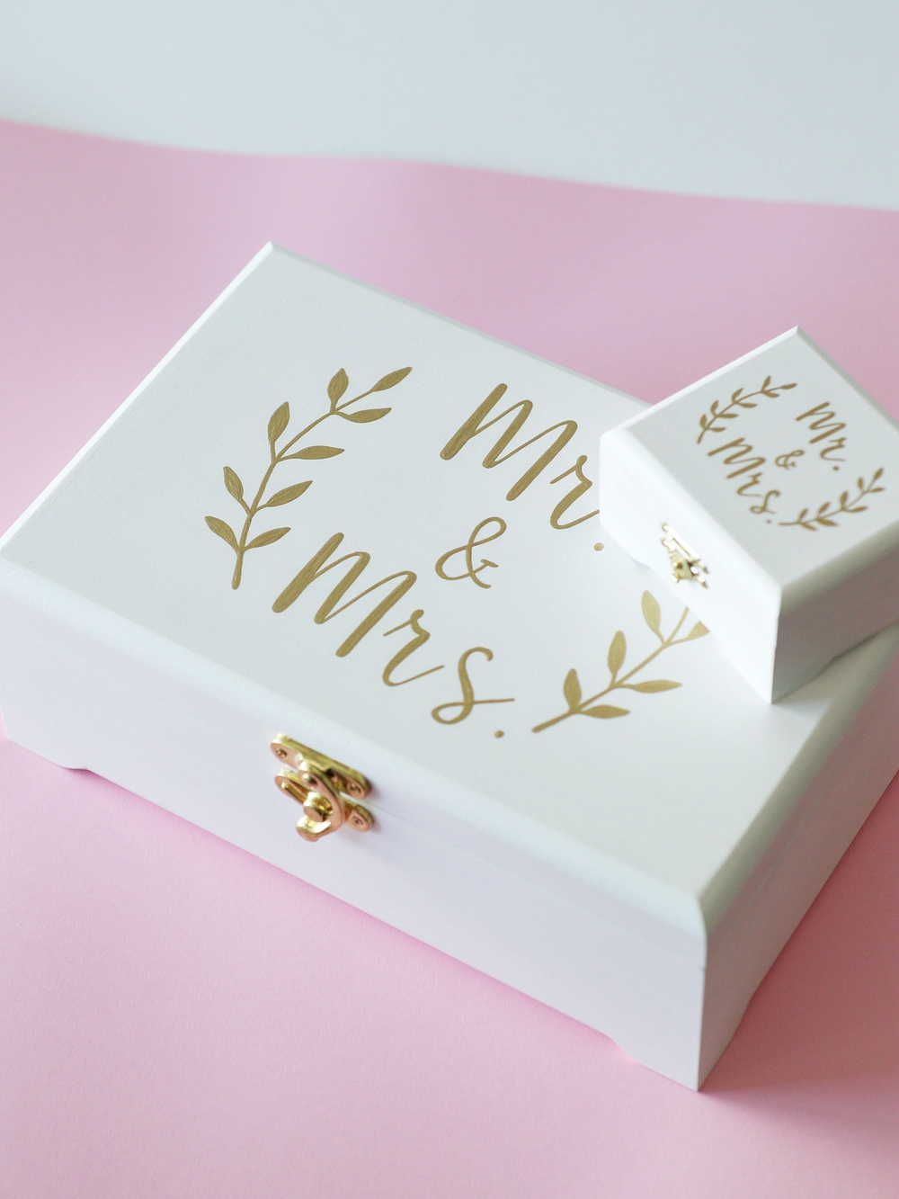 Свадебный набор шкатулок MR & MRS