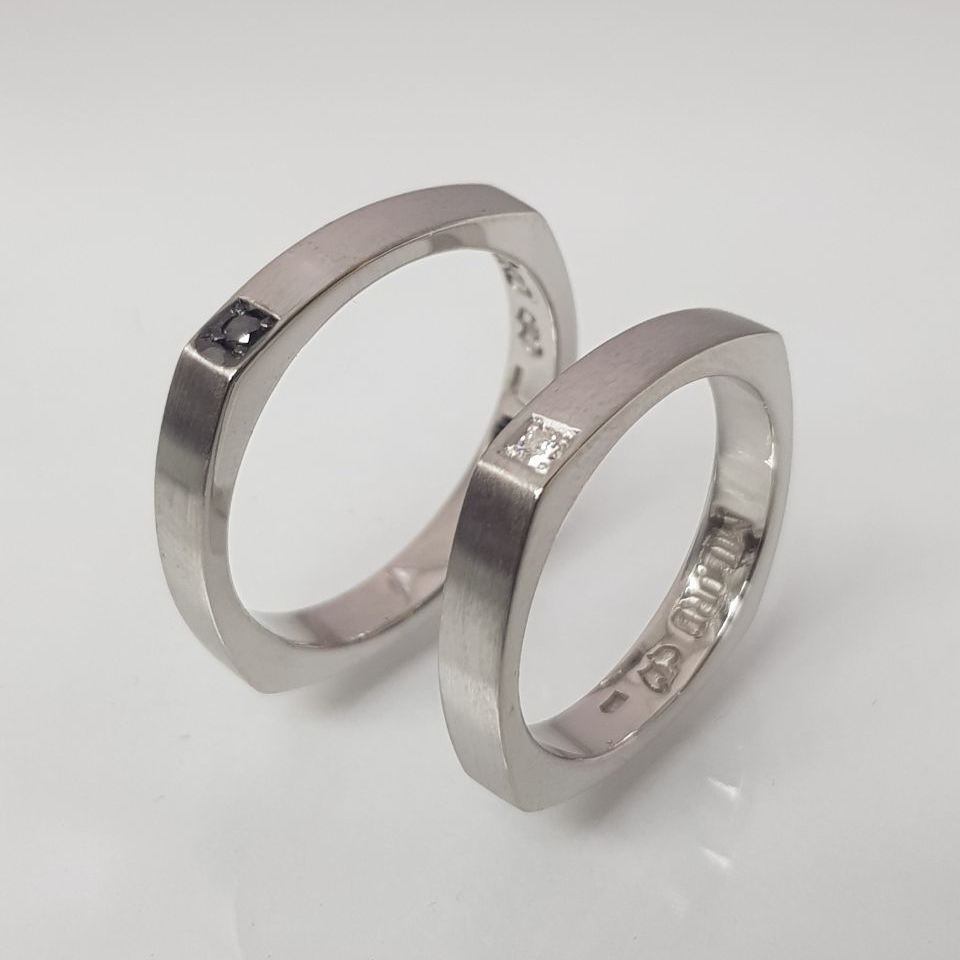 ОБРУЧАЛЬНЫЕ КОЛЬЦА N350925