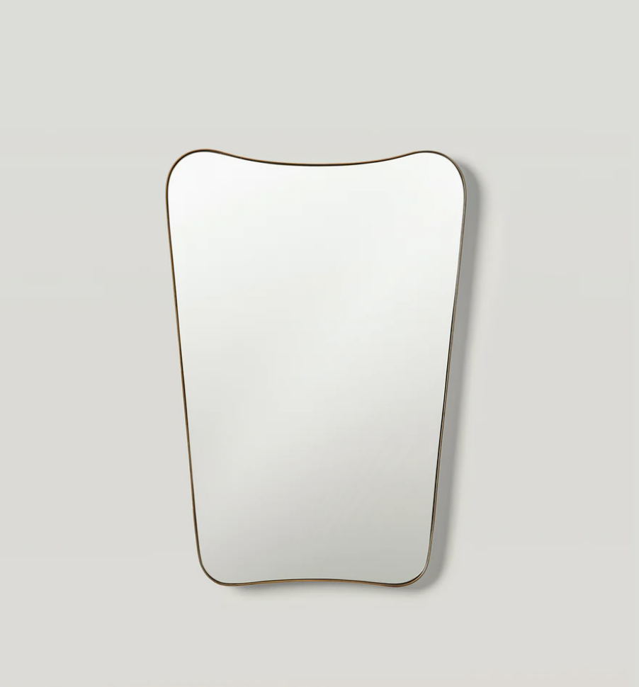 GUBI в золотой металлической раме