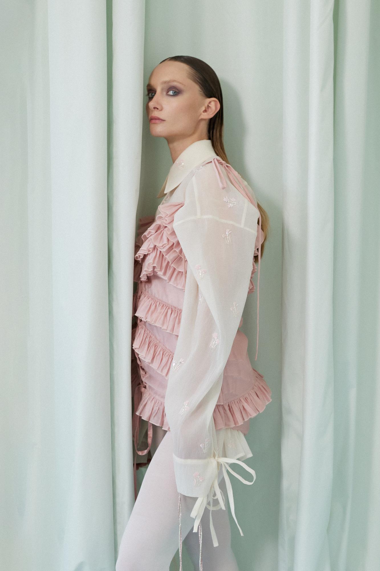Pompadour Top
