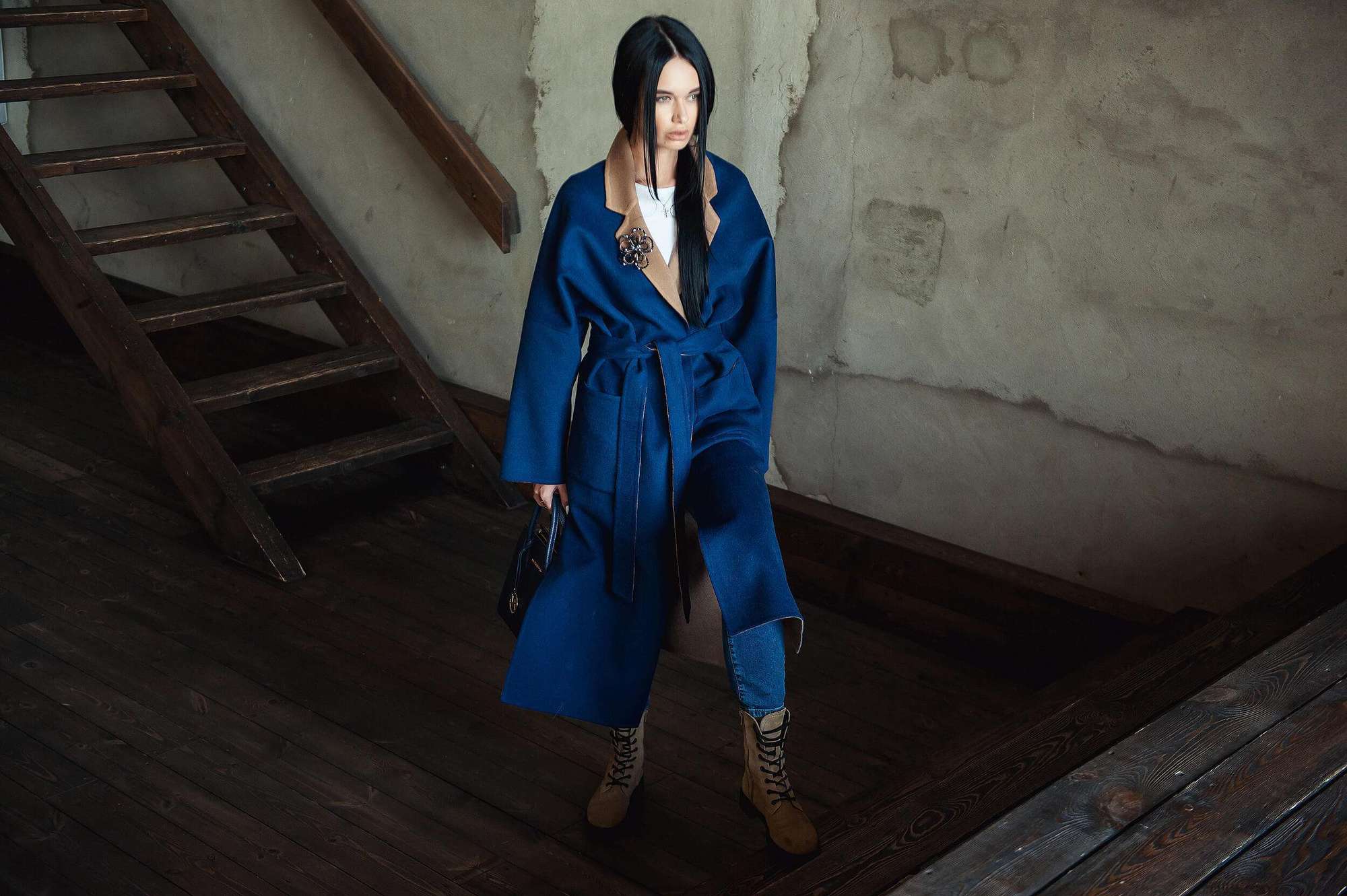 Пальто из шерсти альпака двухсторонняя