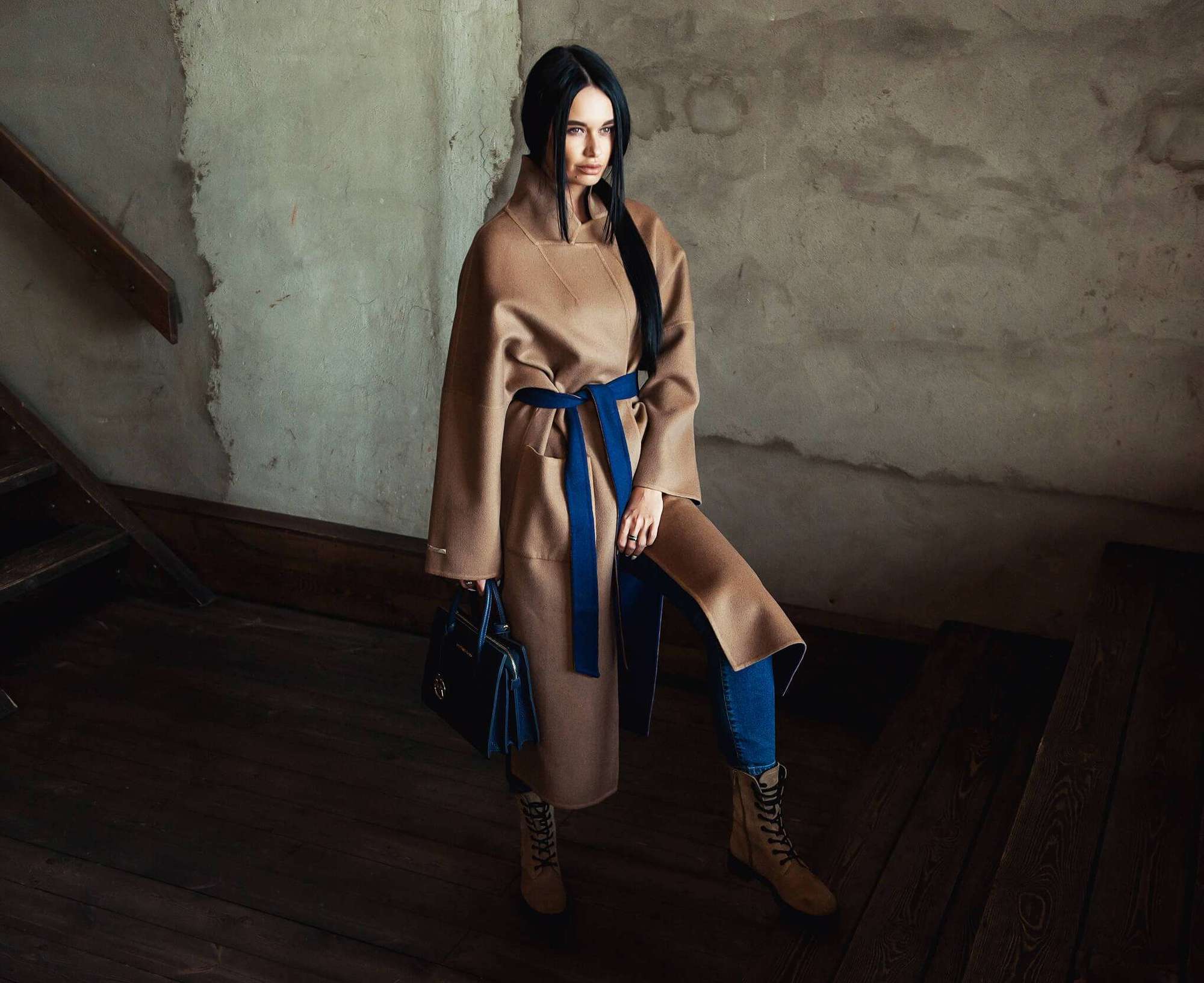 Пальто из шерсти альпака двухсторонняя