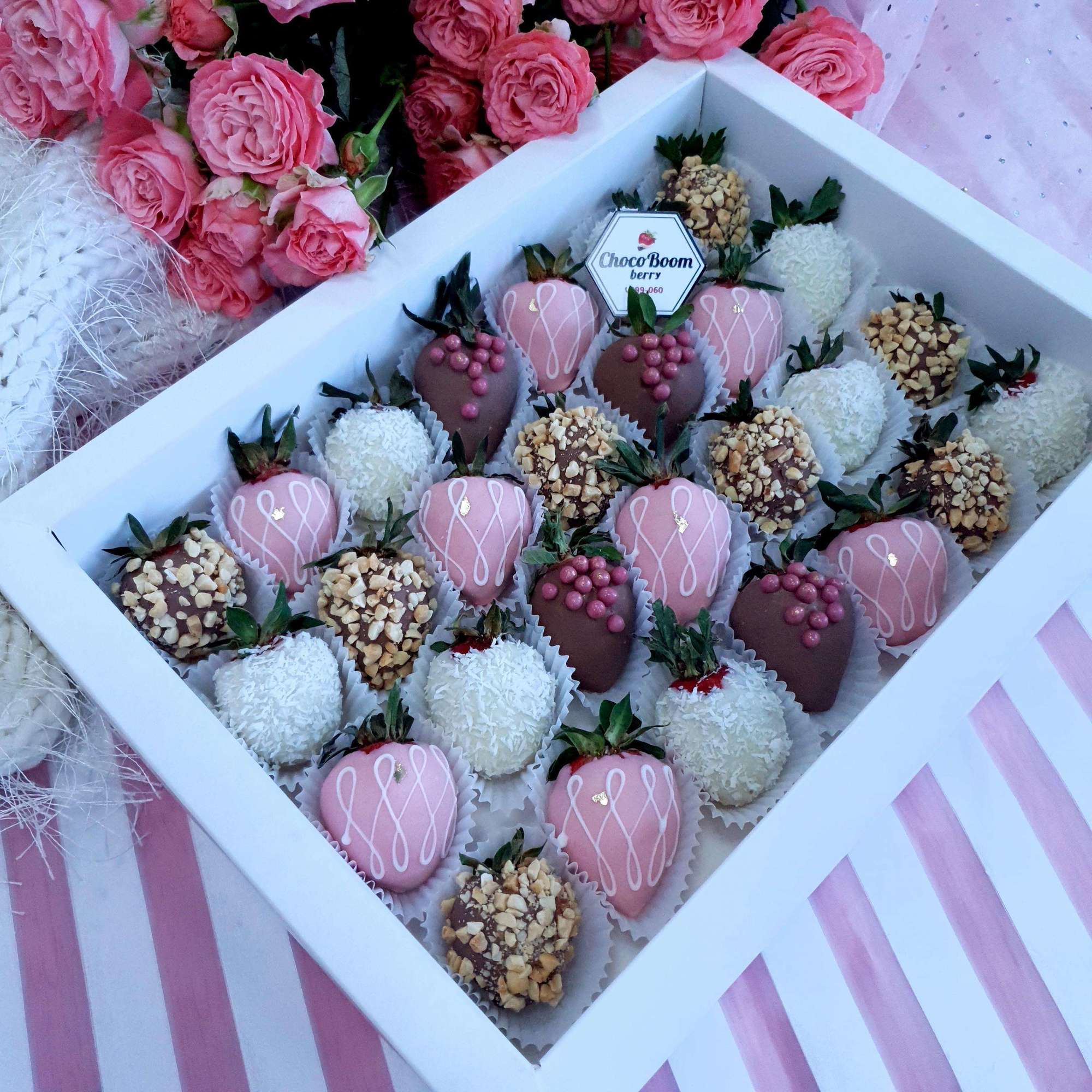 Клубника в шоколаде "Париж"