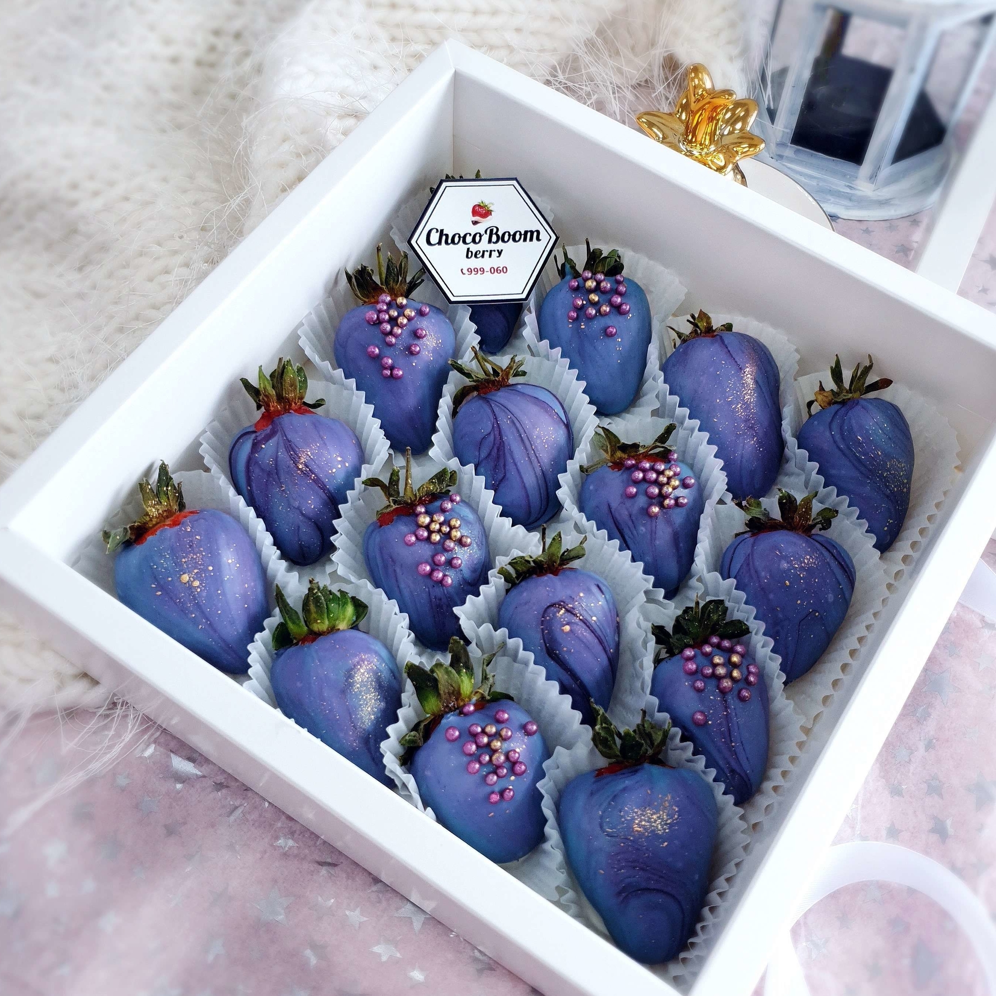 клубника в шоколаде космос