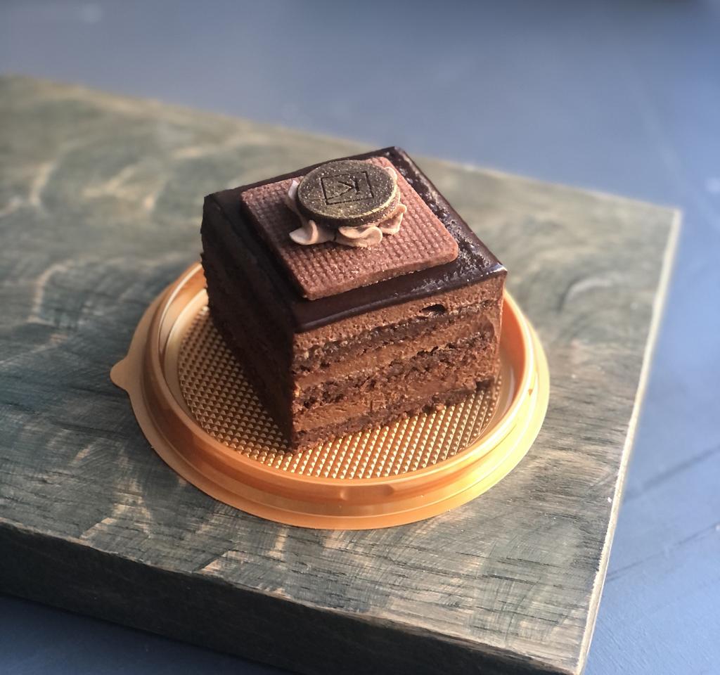 безлактозное пирожное