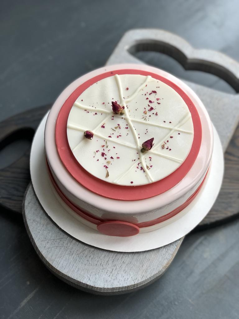 Муссовый торт Вишня Миндаль Тонка