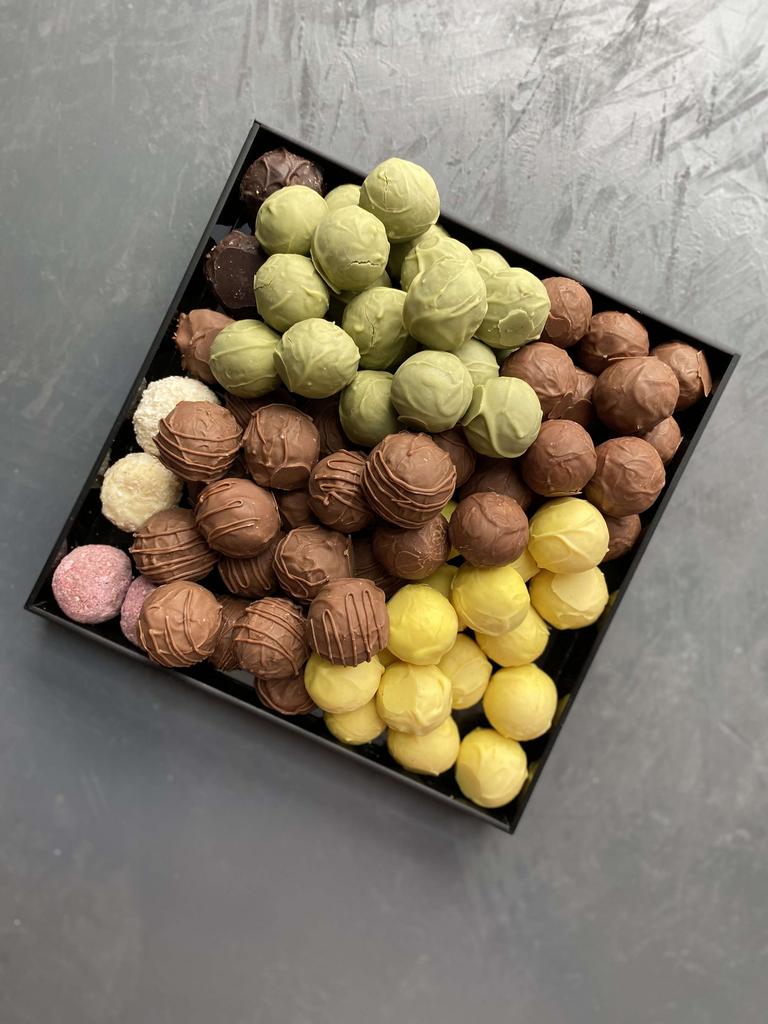 трюфели с шоколадом и орехами