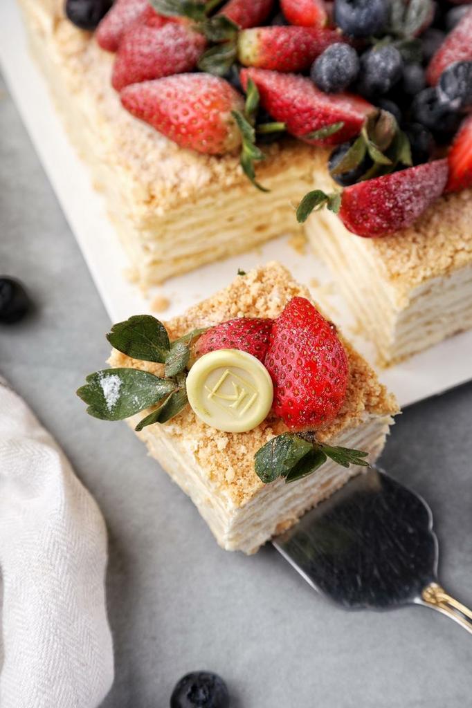 классические бисквитные торты