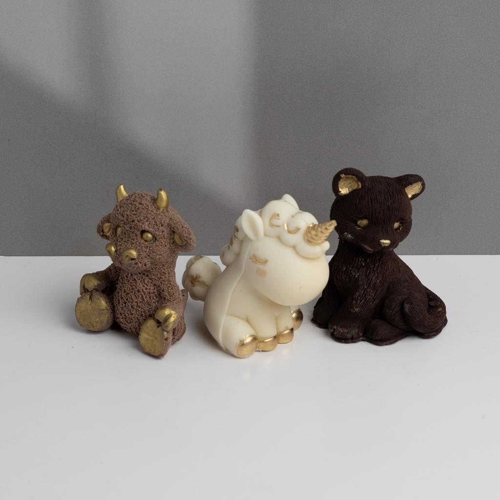 Шоколадная фигурка (в наличии разные варианты)