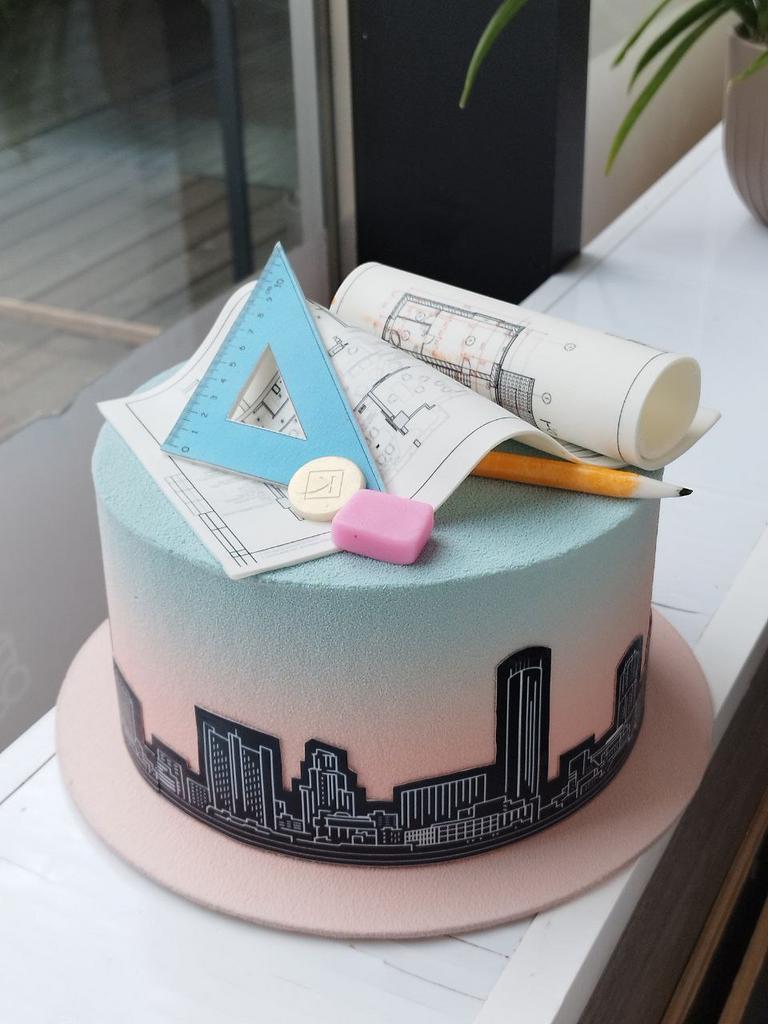 торт ко Дню строителя
