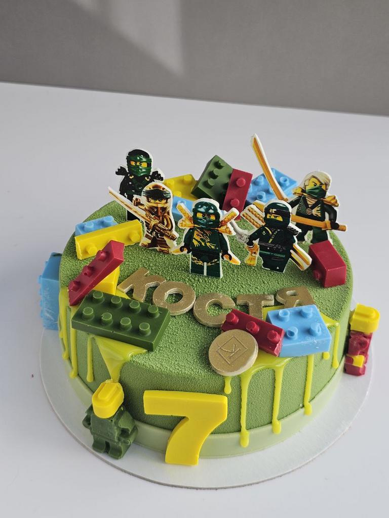 торт Лего