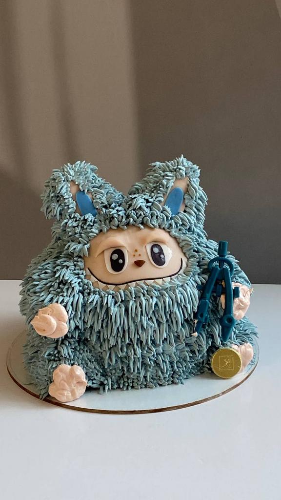 Торт лабубу объемный