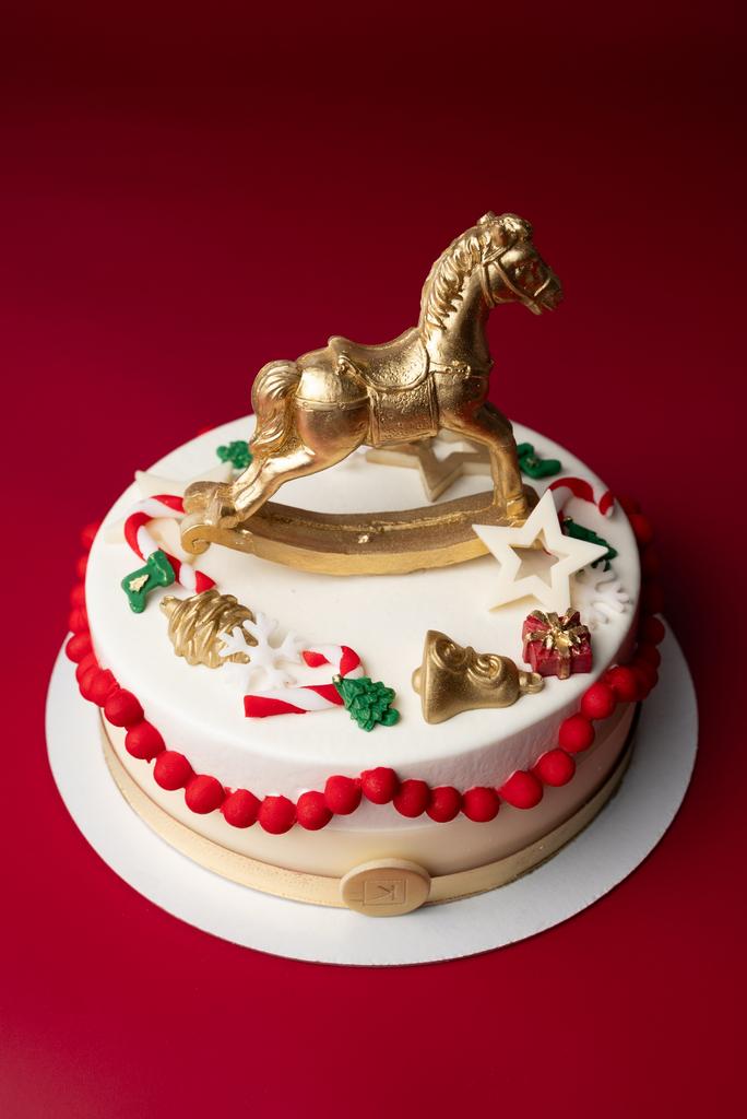 Торт Золотая лошадь
