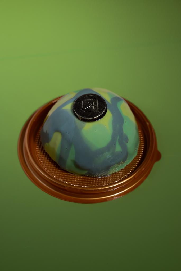 Пирожное хаки 23 февраля шоколадный Тео