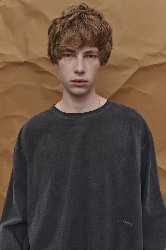 Лонгслив гранж с принтом | f o r m a | unisex