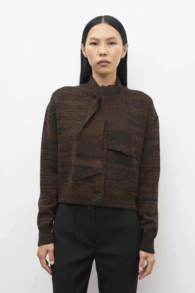 Свитер с шарфом меланжевый