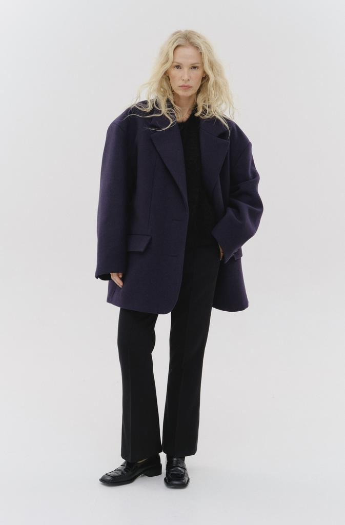 Пальто-пиджак большой фиолетовый с утеплителем