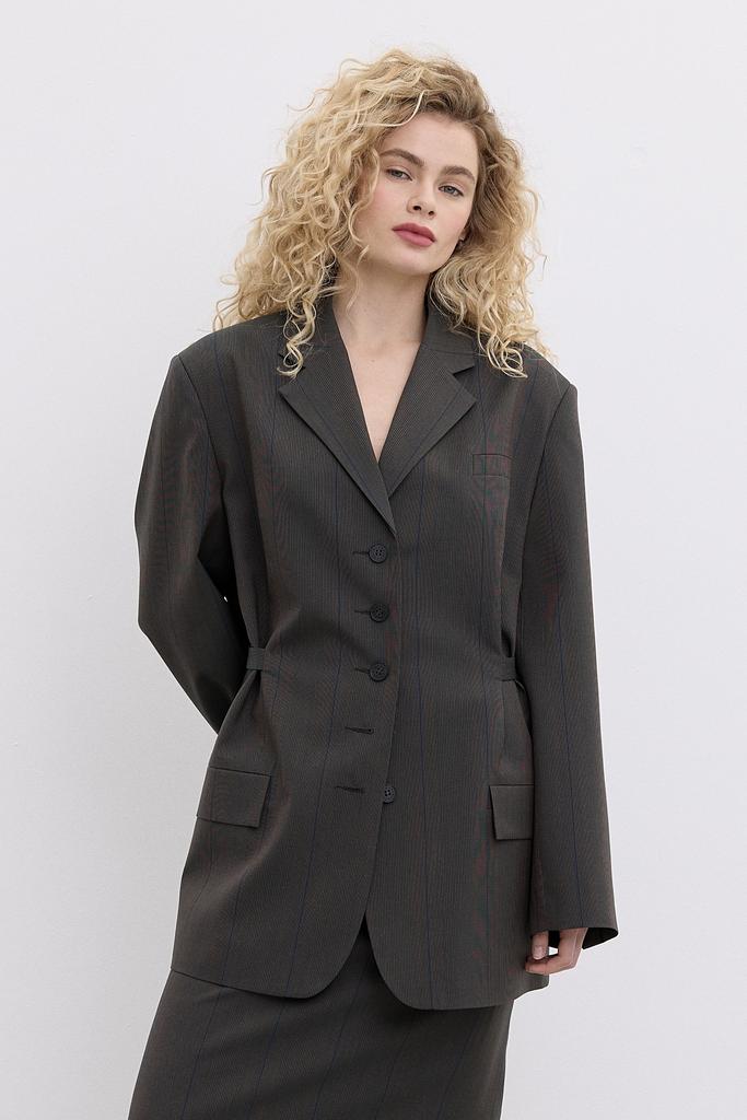 Пиджак с поясом