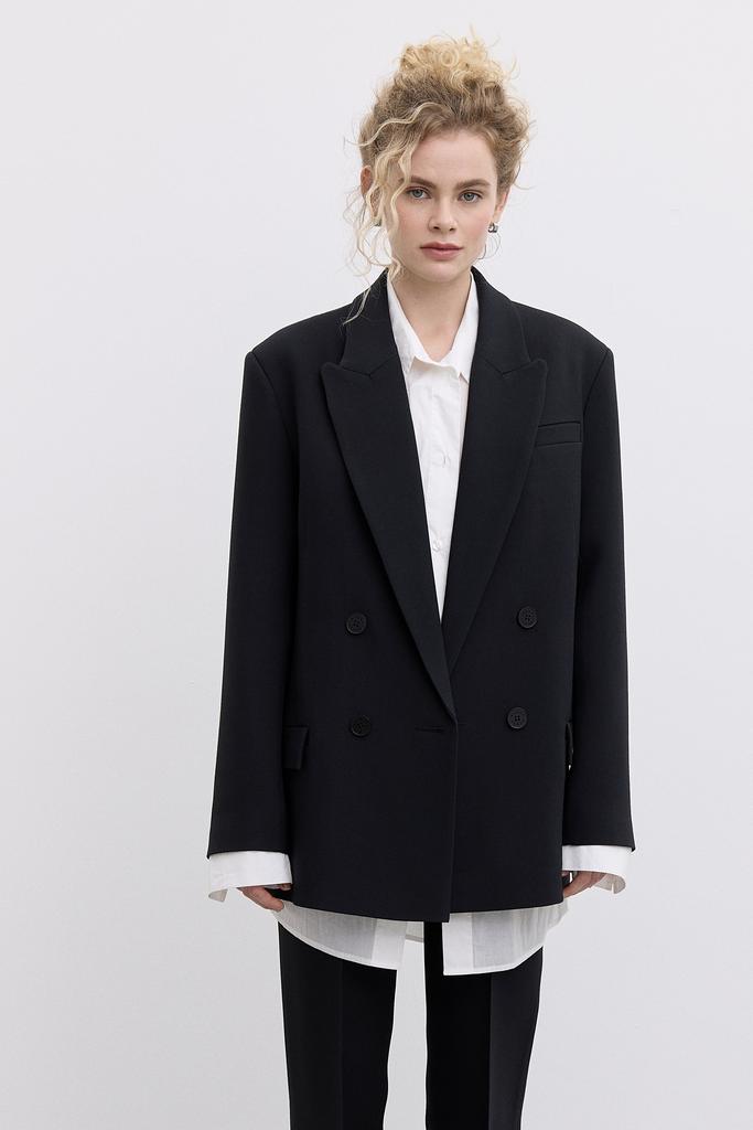 Пиджак полуприталенный