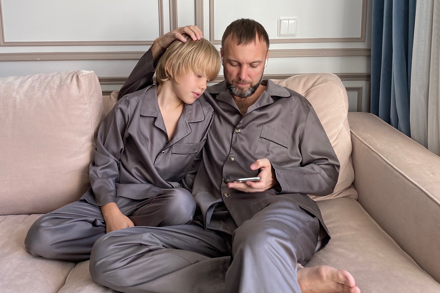 Пижама с брюками в цвете ГРАФИТ