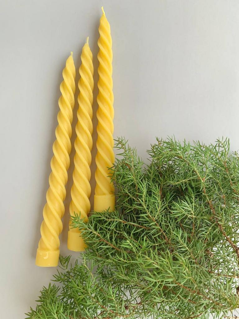 Свеча восковая 25см